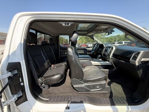 Used 2015 Ford F150 Lariat image 20