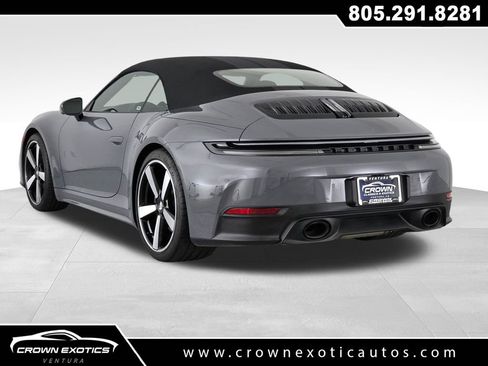 Used 2025 Porsche 911 Carrera w/ Premium Package RWD image 10