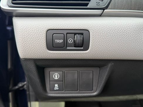 Used 2019 Honda Accord EX-L image 4