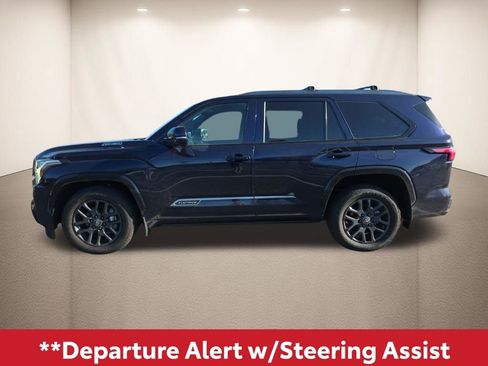Used 2025 Toyota Sequoia Platinum image 12