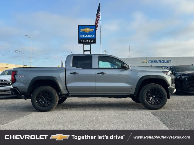 Used 2026 Chevrolet Colorado Trail Boss AWD/4WD image 3