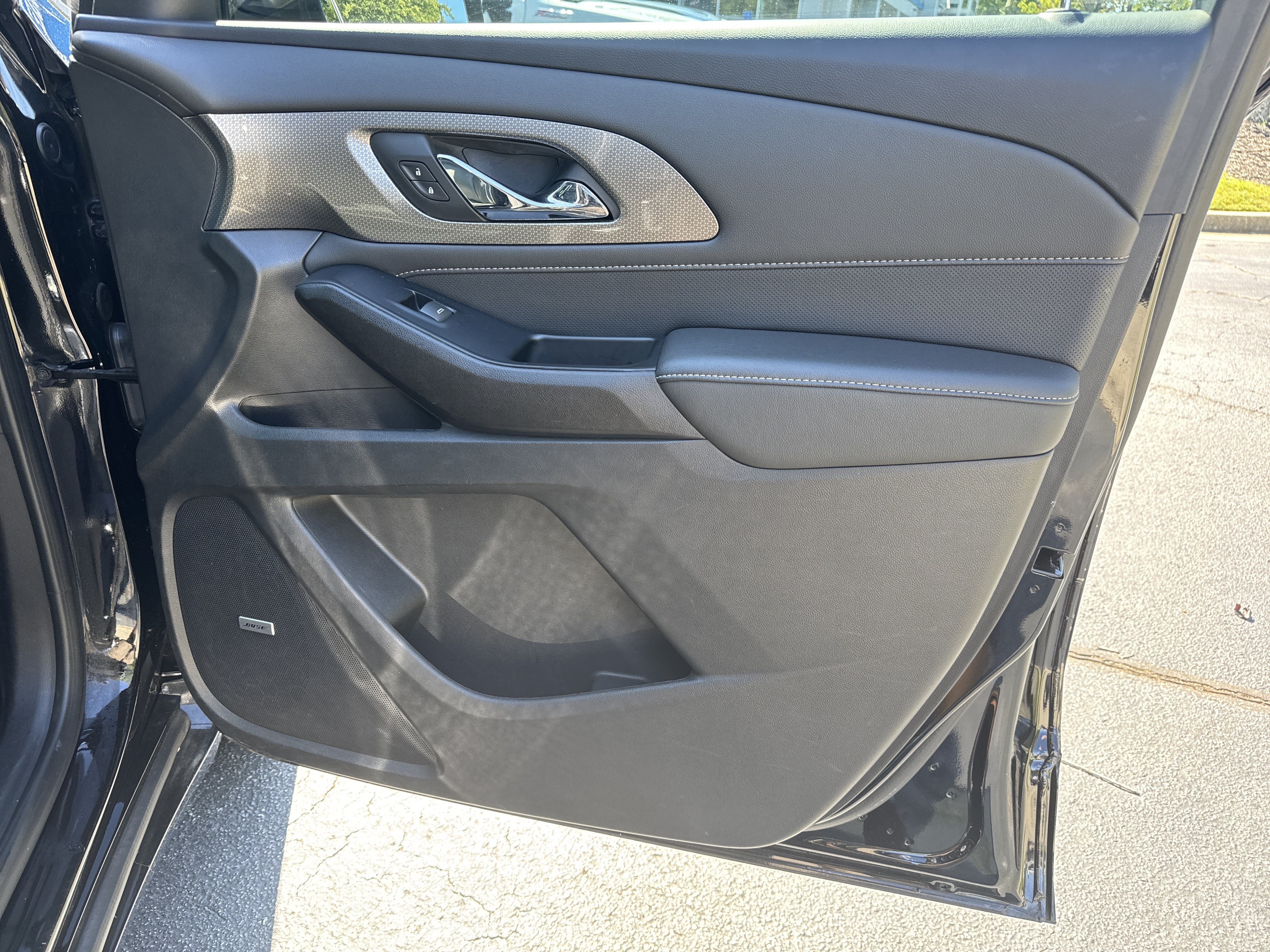 Certified 2023 Chevrolet Traverse Premier FWD image 13