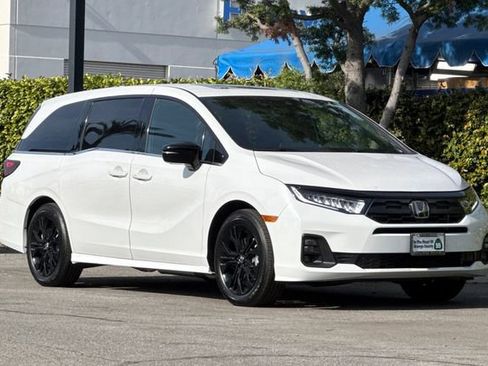 New 2026 Honda Odyssey Sport-L image 2