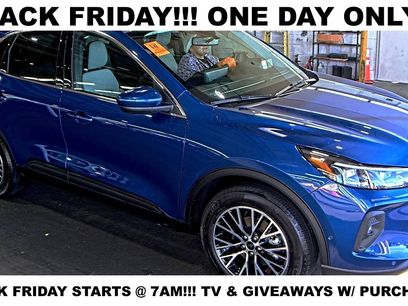 Used 2023 Ford Escape SE w/ PHEV Premium Package