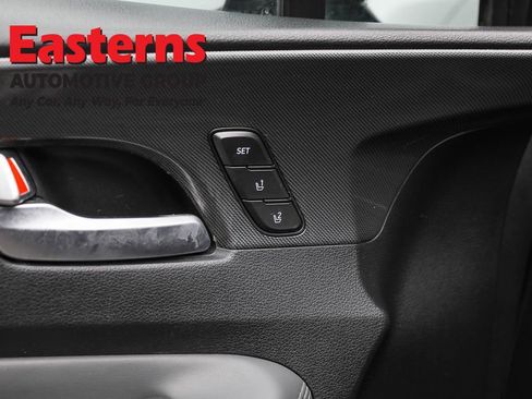 Used 2023 Hyundai Santa Fe Limited image 21