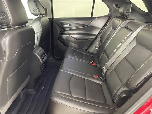 Used 2019 Chevrolet Equinox Premier image 17