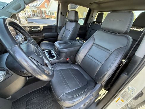 Used 2022 GMC Sierra 2500 Denali image 21