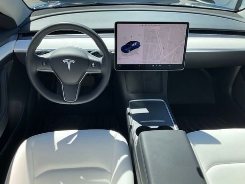 Used 2023 Tesla Model 3 Standard Range image 36