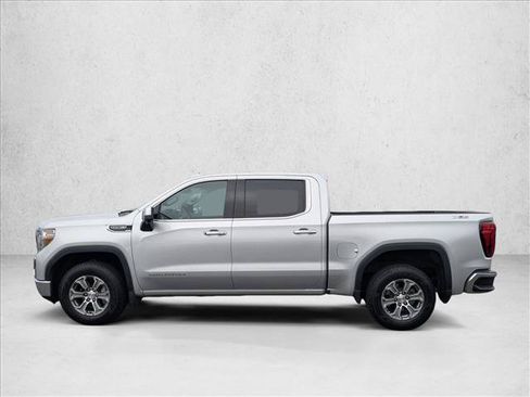 Used 2020 GMC Sierra 1500 SLT w/ X31 Off-Road Package AWD/4WD image 8