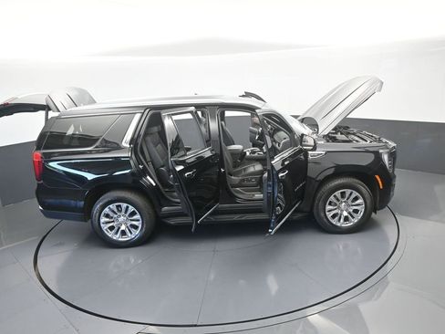 Used 2025 GMC Yukon Denali AWD/4WD image 76