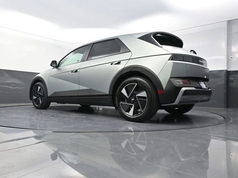 New 2026 Hyundai Ioniq 5 SEL AWD/4WD image 34