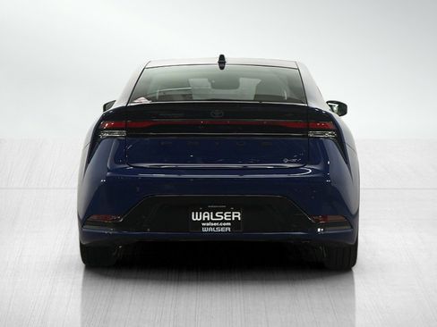 Used 2025 Toyota Prius Limited image 4