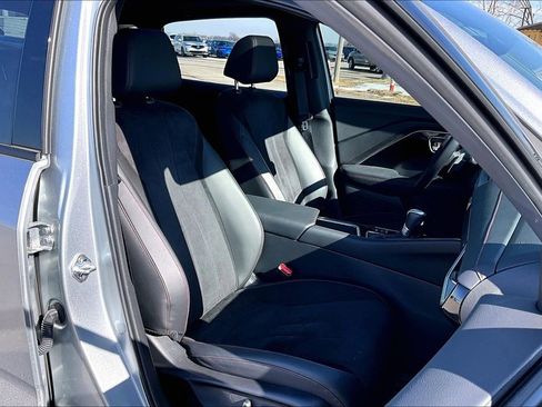 Used 2025 Acura ADX A-Spec image 10