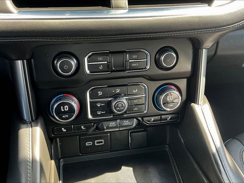 Used 2023 Chevrolet Tahoe LT image 61