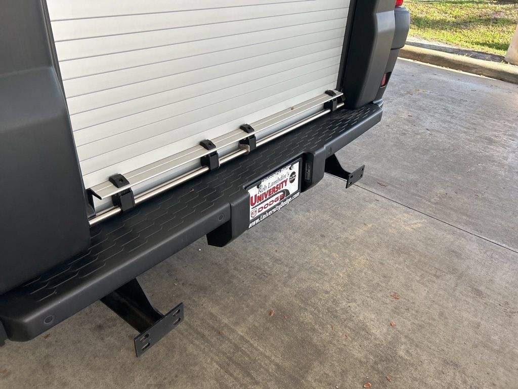 Used 2024 RAM ProMaster 3500 w/ Delivery Van Package FWD image 17