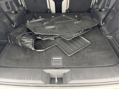 Used 2023 Honda Pilot Elite image 33