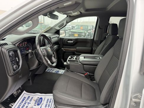 Used 2021 Chevrolet Silverado 1500 LT image 18