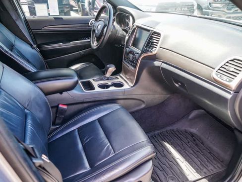 Used 2016 Jeep Grand Cherokee Limited RWD image 15