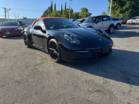 Used 2020 Porsche 911 Carrera image 1