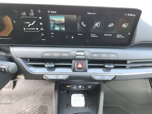 New 2026 Kia K4 EX FWD image 25