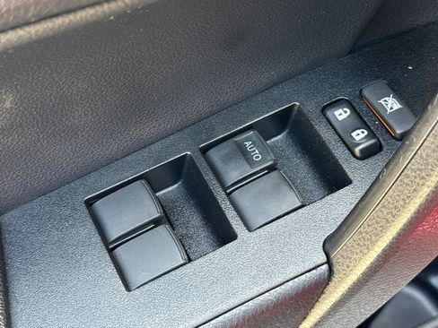 Used 2016 Toyota Corolla S Special Edition FWD image 13