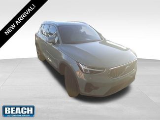 Used 2024 Volvo XC40 B5 Plus w/ Protection Package Premier video 1