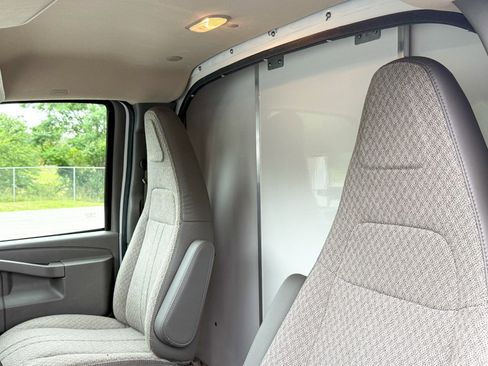 New 2025 Chevrolet Express 3500 w/ Power Convenience Package image 6