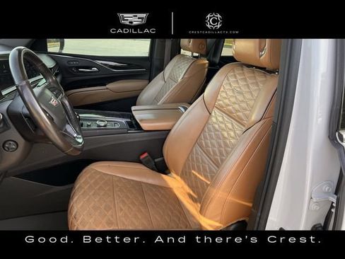 Used 2021 Cadillac Escalade Premium Luxury RWD image 22