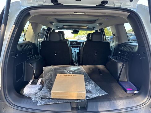 New 2026 Hyundai Santa Fe Limited image 15