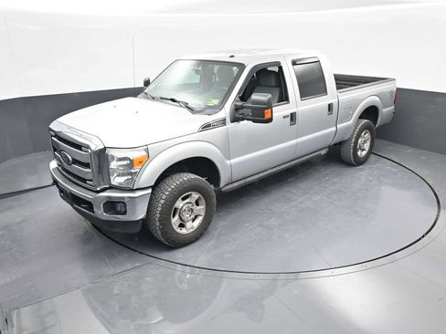 Used 2016 Ford F250 XLT w/ XLT Value Package image 25