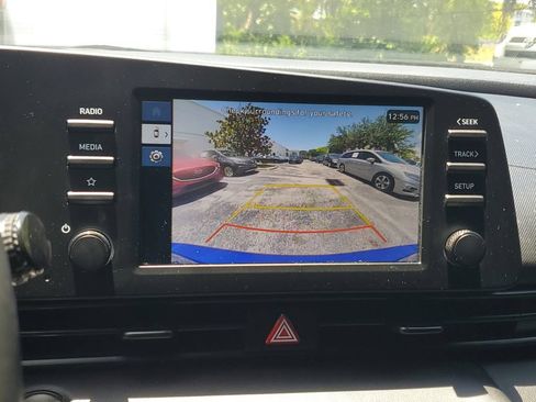 Used 2025 Hyundai Elantra Sport FWD image 25