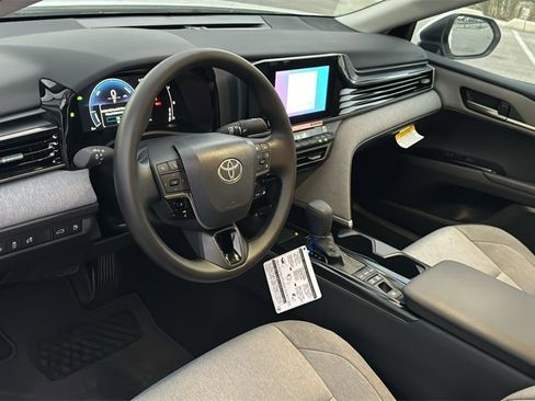 New 2026 Toyota Camry LE image 16