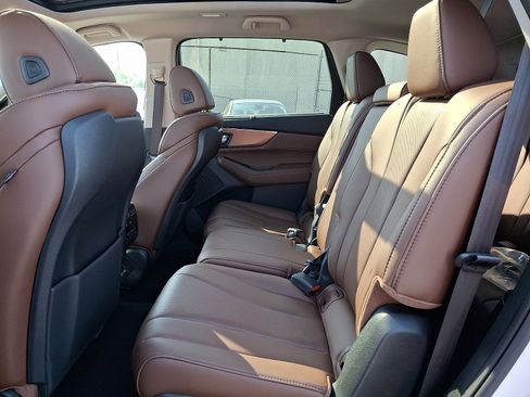 Used 2024 Acura MDX SH-AWD w/ Technology Package image 11