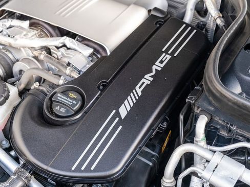 Used 2019 Mercedes-Benz GLC 63 AMG 4MATIC image 36