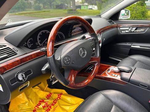 Used 2010 Mercedes-Benz S 550 4MATIC image 15