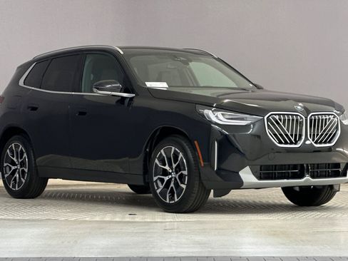 New 2026 BMW X3 xDrive30 w/ Premium Package image 6