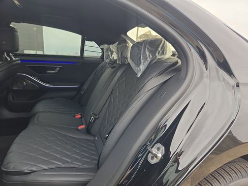 New 2026 Mercedes-Benz S 580 4MATIC Sedan image 13
