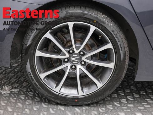 Used 2015 Acura TLX w/ Technology Package FWD image 29