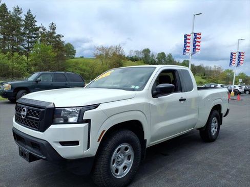 Used 2024 Nissan Frontier S w/ S Utility Package AWD/4WD image 4