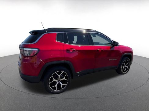 Used 2025 Jeep Compass Limited AWD/4WD image 14