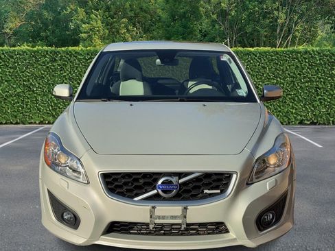 Used 2011 Volvo C30 T5 R-Design image 7