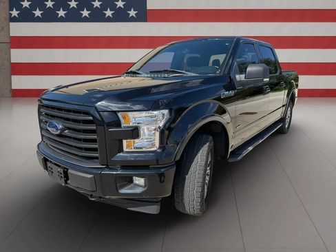 Used 2017 Ford F150 XLT w/ Equipment Group 301A Mid AWD/4WD image 3