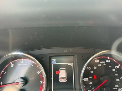 Used 2016 Toyota RAV4 SE FWD image 16