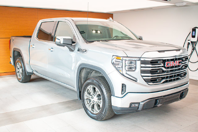 Used 2026 GMC Sierra 1500 SLT AWD/4WD image 5