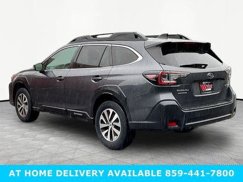 Used 2023 Subaru Outback Premium w/ Popular Package #1 AWD/4WD image 4