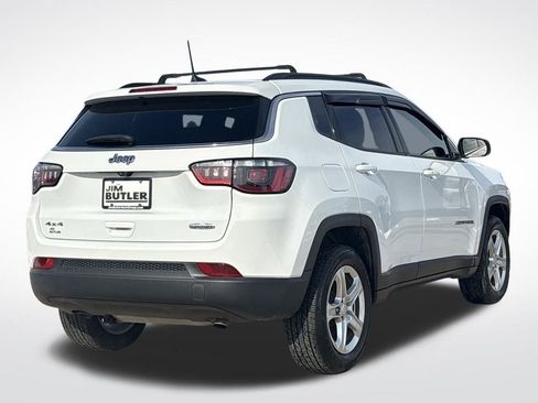 Used 2024 Jeep Compass Latitude image 7