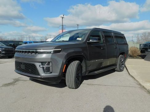 New 2026 Jeep Grand Wagoneer L Limited image 4
