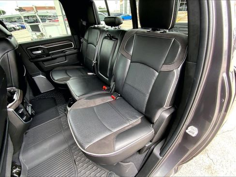 Used 2025 RAM 2500 Laramie AWD/4WD image 19