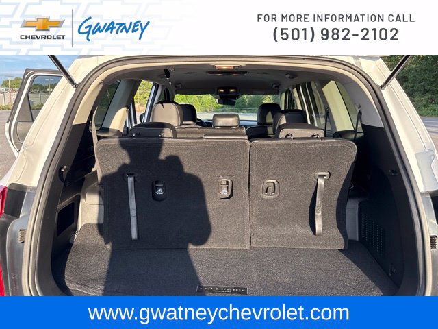 Used 2025 Kia Telluride LX FWD image 29