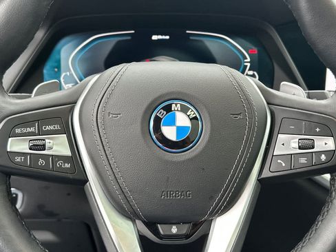 Used 2023 BMW X5 xDrive45e w/ Executive Package image 26